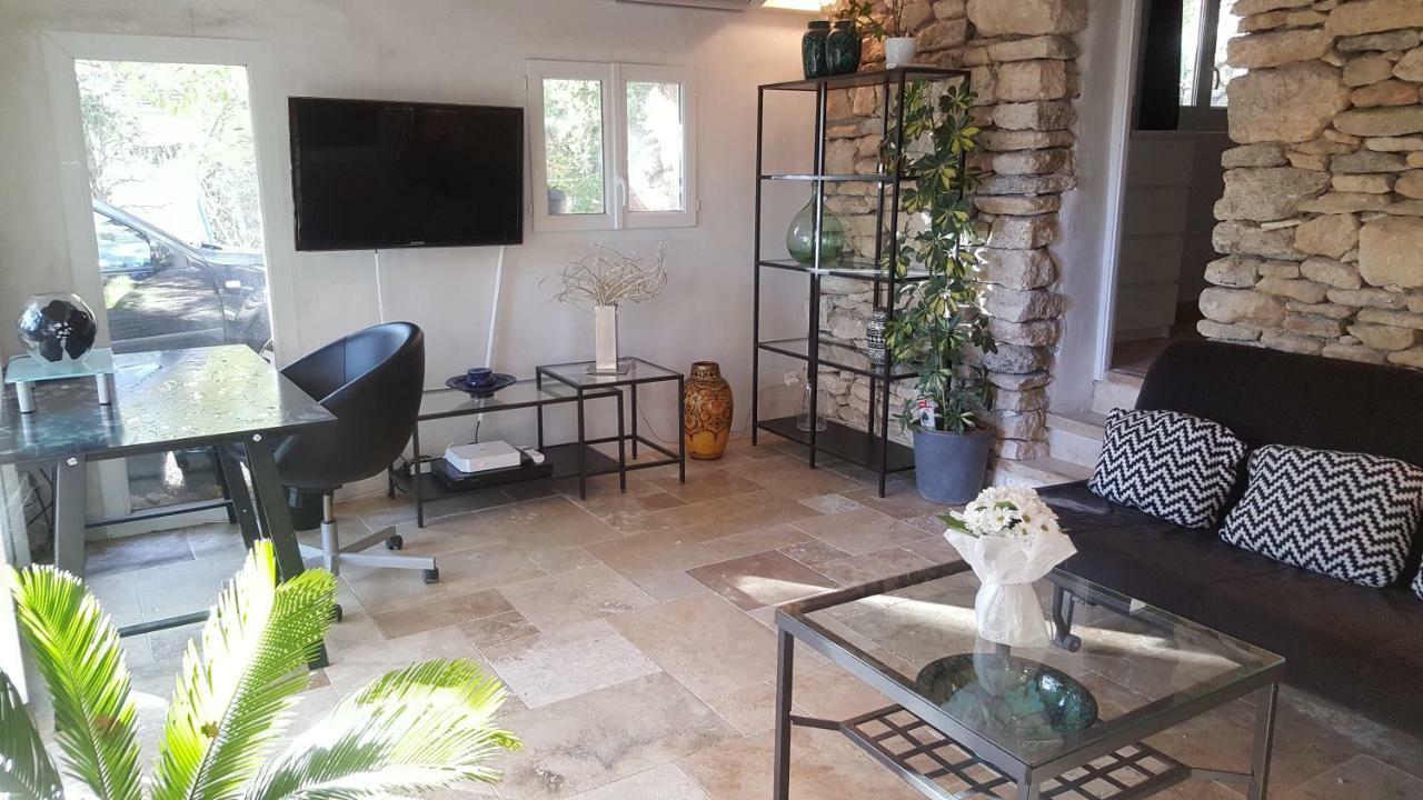 Les Rapieres Mireio Holiday home Gordes
